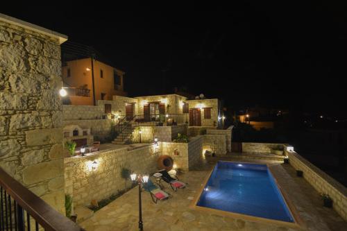 Πισίνα στο ή κοντά στο Aliki's House 1+ 2