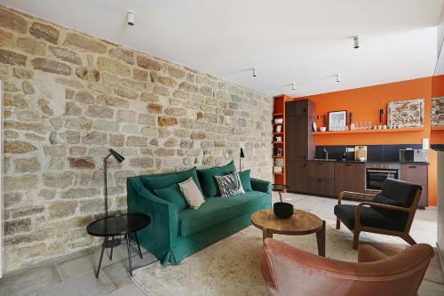 Pick A Flat's Apartment near place de la Bastille - Rue du Faubourg Saint Antoine