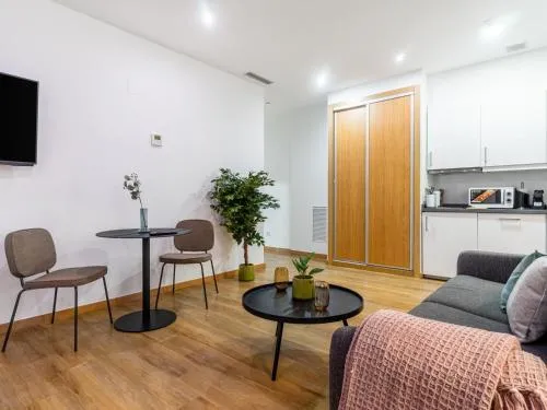 Limehome Madrid San Lorenzo photo 12