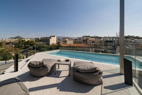 The HostMaster Skyline Pool Oasis Penthouse