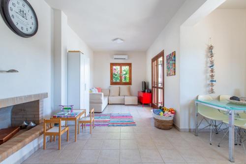 Χώρος καθιστικού στο Villa Daya