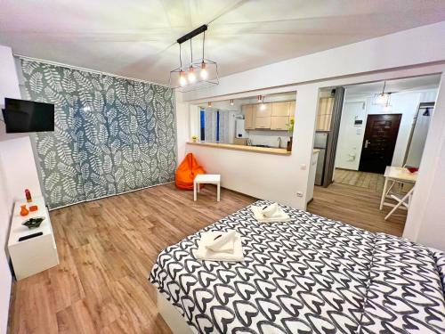Peak Apartments