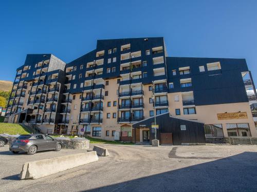 Apartment Villaret 604 by Interhome