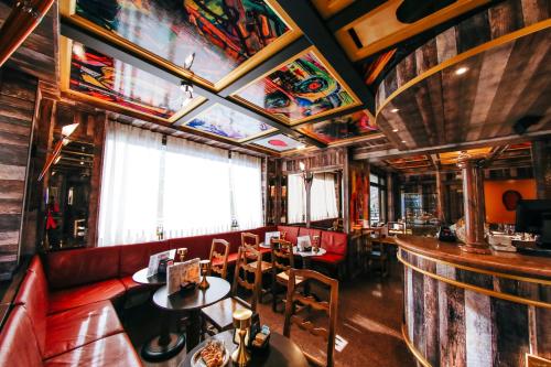 Гостиная зона в HOTEL SPORTING