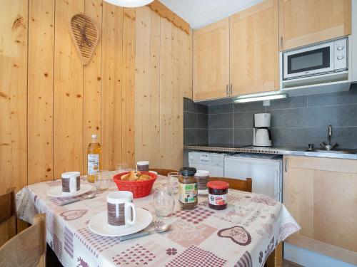 Apartment Boedette 112 by Interhome