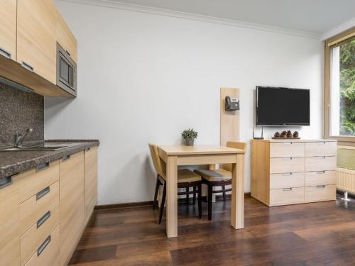 Kuchyň nebo kuchyňský kout v ubytování Apartment Harrachov Resident Vesna by Interhome