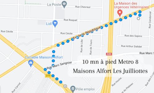 Une carte du métro arip avec des points bleus dans l'établissement Escale-marne fr - 201 - Free Parking - Free Luggage Storage - All equipped - Linen Included - Washing Machine - Luxury Emma Mattress 160X200 - 10mn Walk Métro 8 - RER A - Panoramic View - From 1 to 6 guests, à Maisons-Alfort