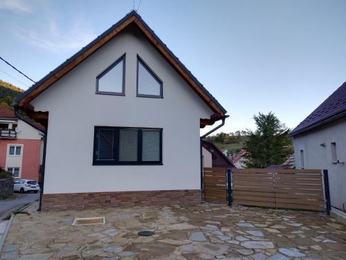 Rekreačný dom pod Smrekovom