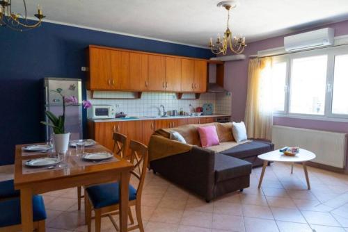 Kuchyňa alebo kuchynka v ubytovaní Secret Garden 76 sq.m. apartment close to city center