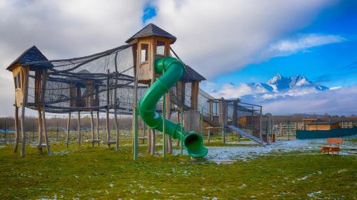 Bazén v ubytování Tatragolf Mountain Resort nebo v jeho okolí