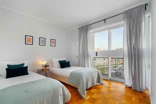 WHome FT169 Top Location 2-Bed Perfect to explore Porto