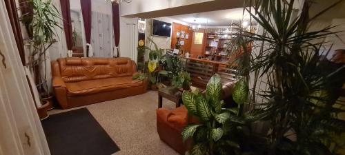Χώρος καθιστικού στο Hotel SYM