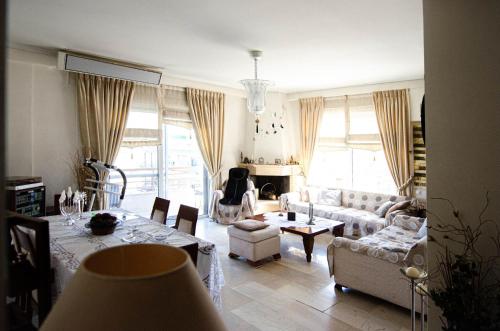 AIGIO PARK APARTMENT