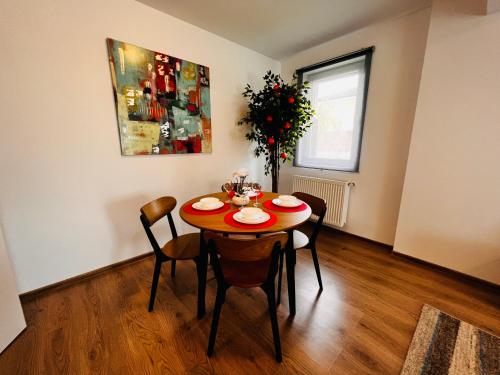 Гостиная зона в Libertatii Gardens Residences