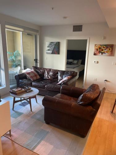 Super-Cute 2/2 apartment in Santa Monica with free parking photo 6