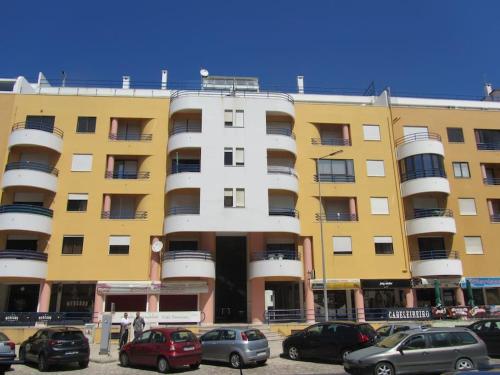 ENJOY OCEAN BEACH LIFE at COSTA DA CAPARICA!