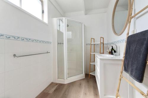 Et badeværelse på The Family Haven Main House