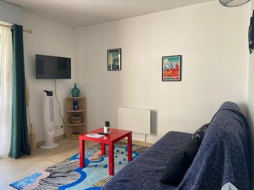 Appartement T2 avec piscine et parking, 4 personnes