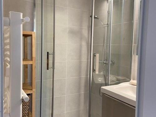 Appartement T2 avec piscine et parking, 4 personnes