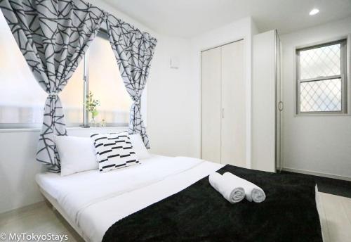 Skytree & Asakusa Easy Access Bell Flat Inn #2