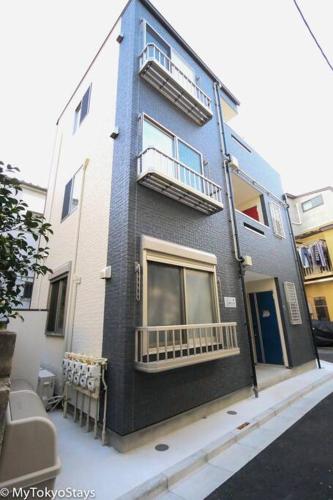 Skytree & Asakusa Easy Access Bell Flat Inn #2