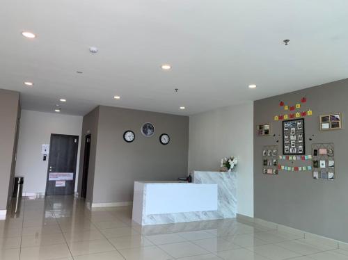 Ένα ή περισσότερα κρεβάτια σε δωμάτιο στο Hotel Mutiara
