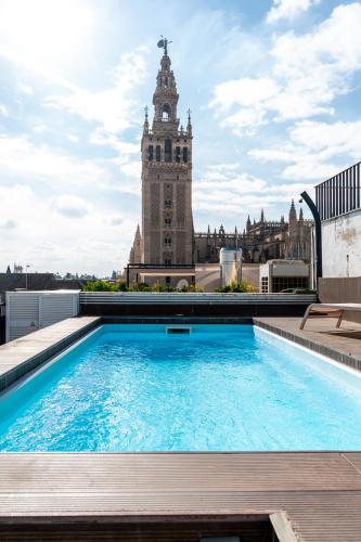 SevilleBnB Group- Cathedral Apartment, 1st Floor