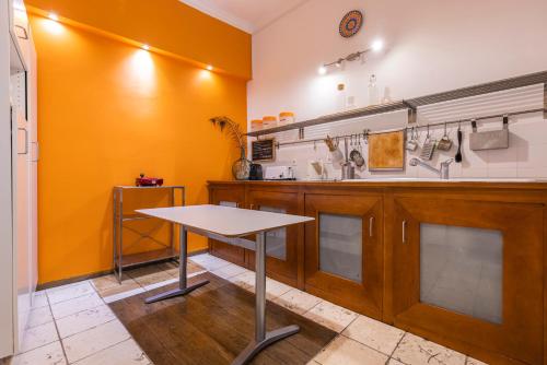 Fotografie z fotogalerie ubytování 3BDR Mouraria Apartment by LovelyStay v Lisabonu