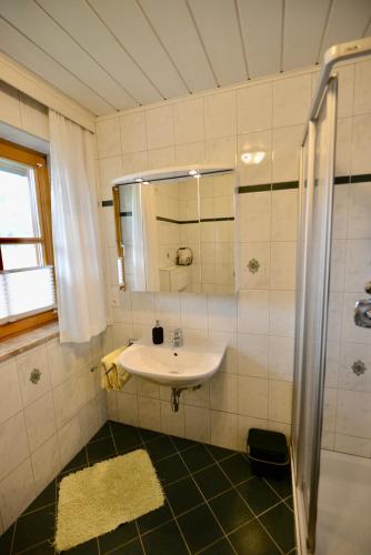 Koupelna v ubytování Haus Margit