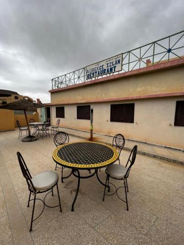 Un balcón o terraza de Hotel Izlane