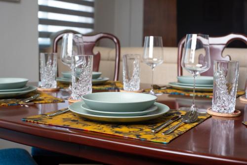 Gambar di galeri bagi 3-Bedroom Apartment in Tema - Chez Akwasi di Tema