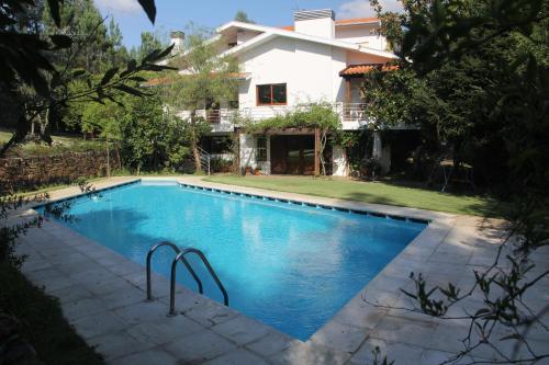 Piscina en o cerca de Cork Tree Villa