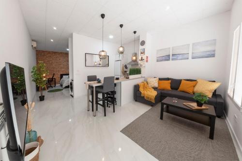 Digital Nomad Retreat 2 -Great Location Near Metro