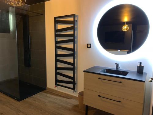 Gambar di galeri bagi L'Eclipse maison romantique avec Jacuzzi di Hautot-sur-Seine