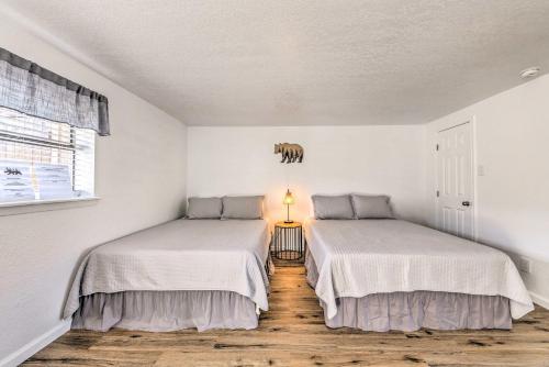 Gallery image of Chisums Cabin Unit, 6 Mi to River Park! in Ruidoso Downs
