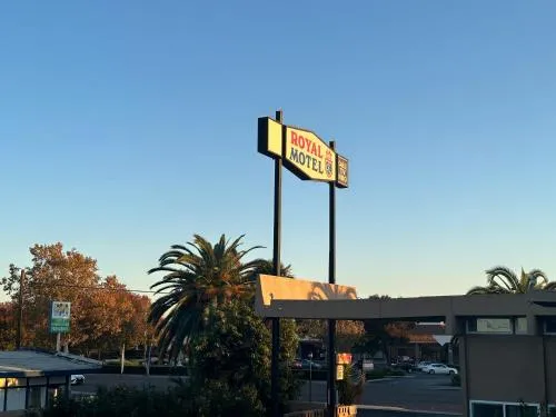 ROYAL MOTEL TRACY in Tracy