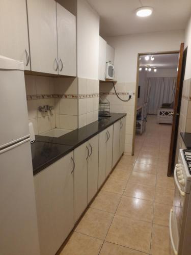 Køkken eller tekøkken på Amplio y Centrico