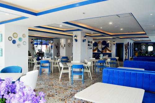 Εστιατόριο ή άλλο μέρος για φαγητό στο Cavinton Hotel Malioboro Yogyakarta