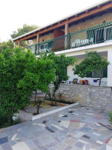 Apartments Rogac