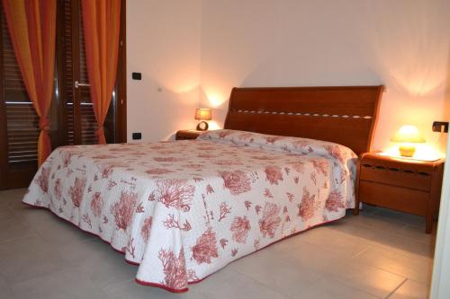 A bed or beds in a room at il Terrazzo del Sole