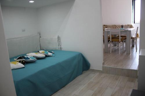 Letto o letti in una camera di VerdeMare Charming accommodation in Vietri Sul Mare - Amalfi coast
