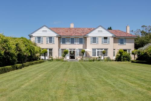 Hodge House - Havelock North Holiday Home