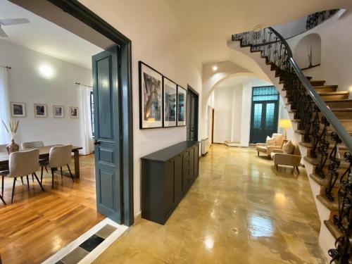 Φωτογραφία από το άλμπουμ του Phaedrus Living: Cozy Down Town House Aischylou στη Λευκωσία