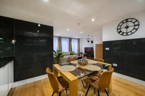 London Nino Apartments photo 72