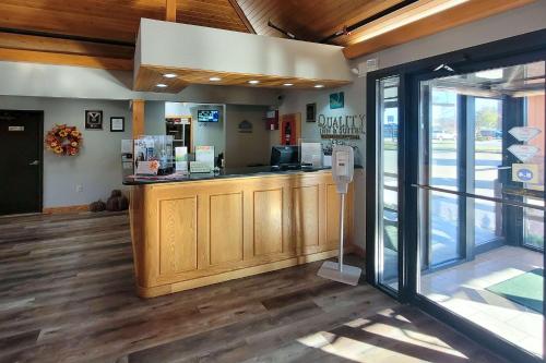 Quality Inn & Suites Marion – Photos 3