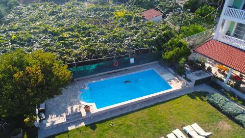 Poolincluded Apartment Pero – Photos 3