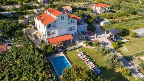 Poolincluded Apartment Pero – Photos 5