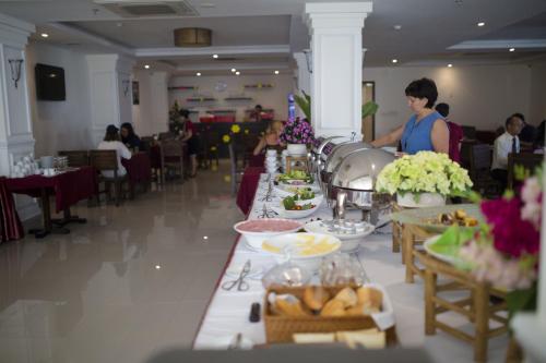 Edele Hotel Nha Trang Beachの宿泊客