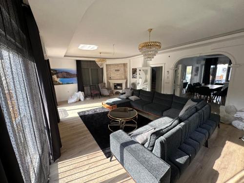 Fotografie z fotogalerie ubytování Doğa içinde lüx konforlu villa v destinaci Antalya