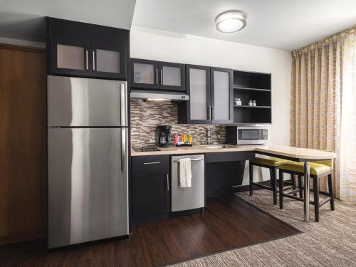 Staybridge Suites Seattle - South Lake Union, an IHG Hotel Image